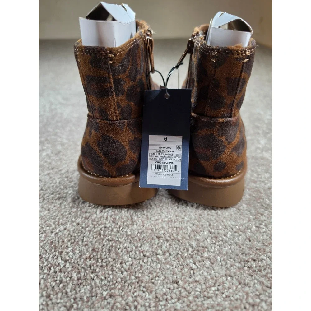 Universal Thread Womens Leopard Print Ankle Boots Side Zip Faux Fur Lined Size 6